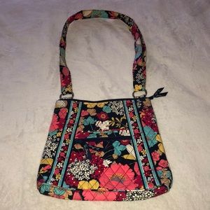Vera Bradley Hipster Bag In Happy Snails Pattern